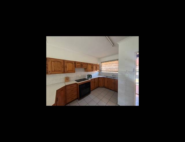 2 BEDROOM TOWNHOUSE FOR SALE IN MAYBERRY PARK